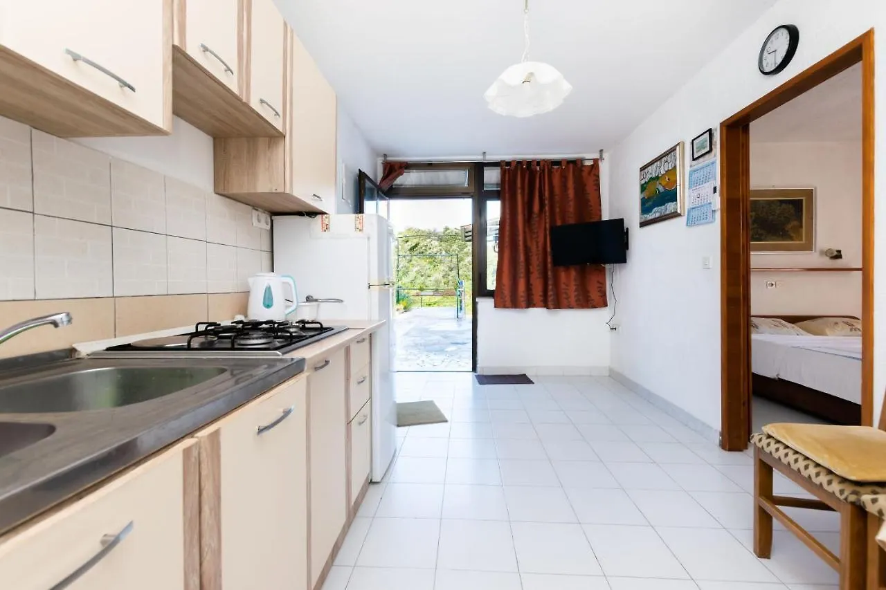 Apartment Slavko R Supetarska Draga